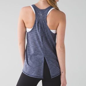 Lululemon Salute the Sun tank (size 6)